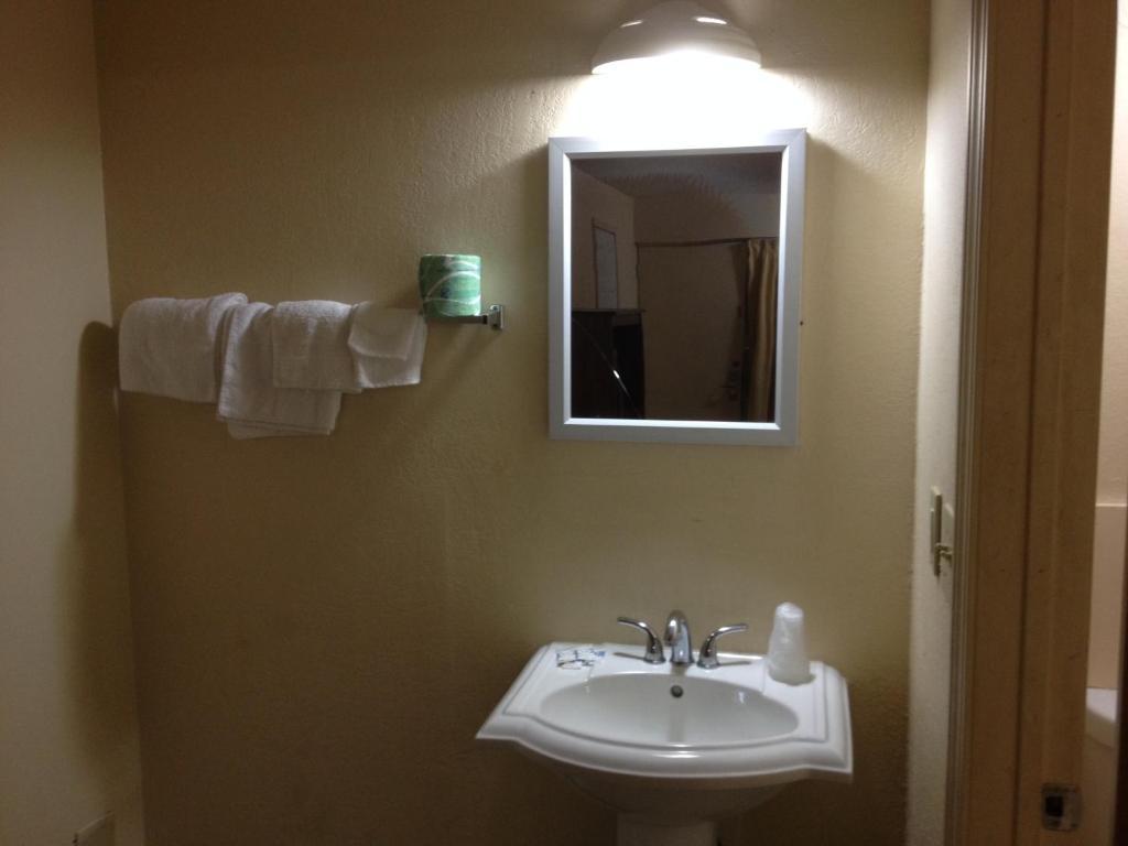 Delta Inn Waco Quarto foto